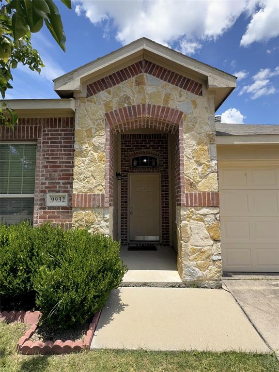 9932 Mount Pheasant Road — photo