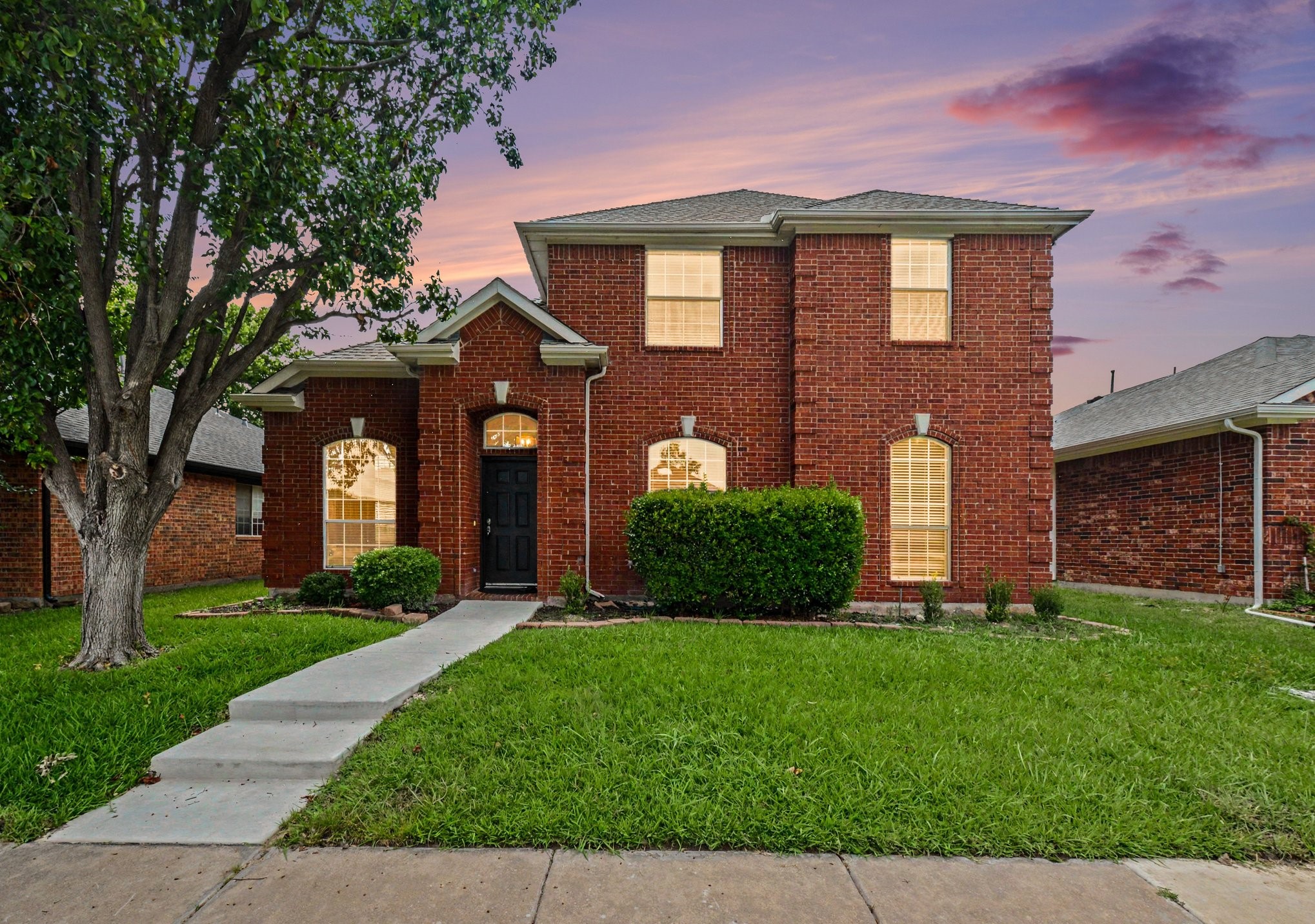 6017 Apache Drive — photo