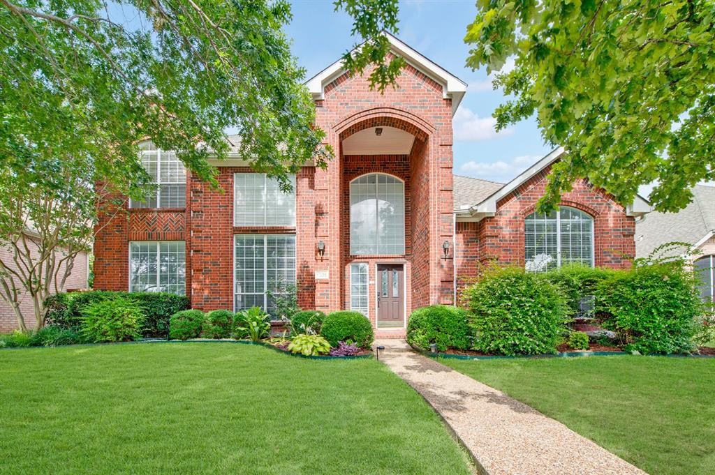 7325 Avalon Drive — photo