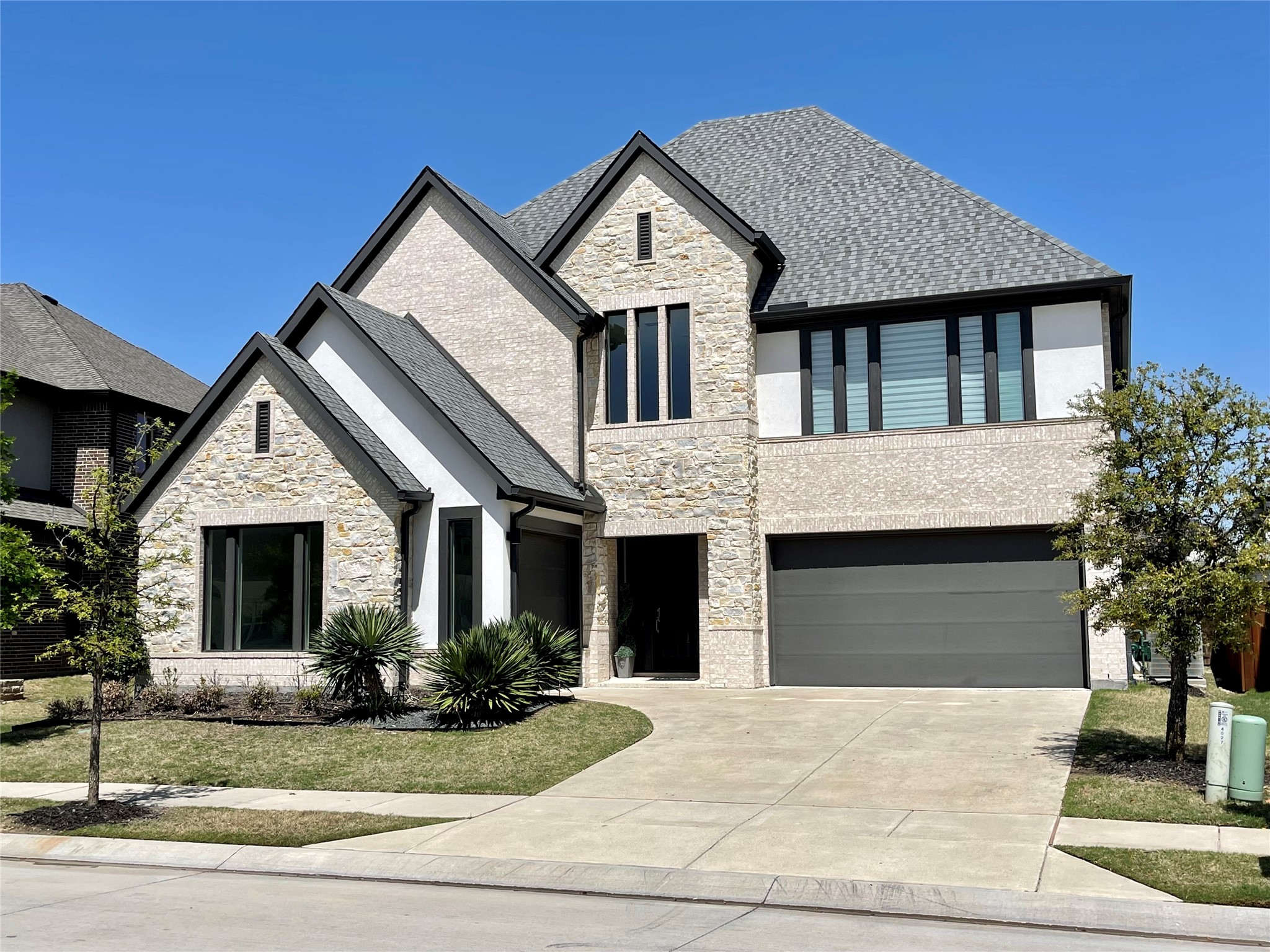 4031 Heatherton Drive — photo