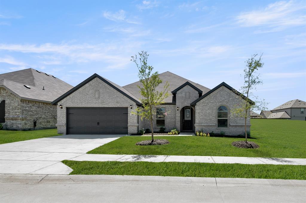 216 Comfort Drive — photo