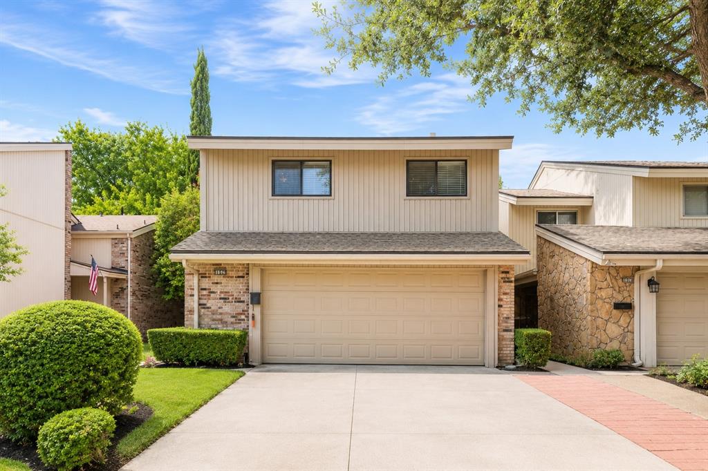 1806 Lakecrest Court — photo