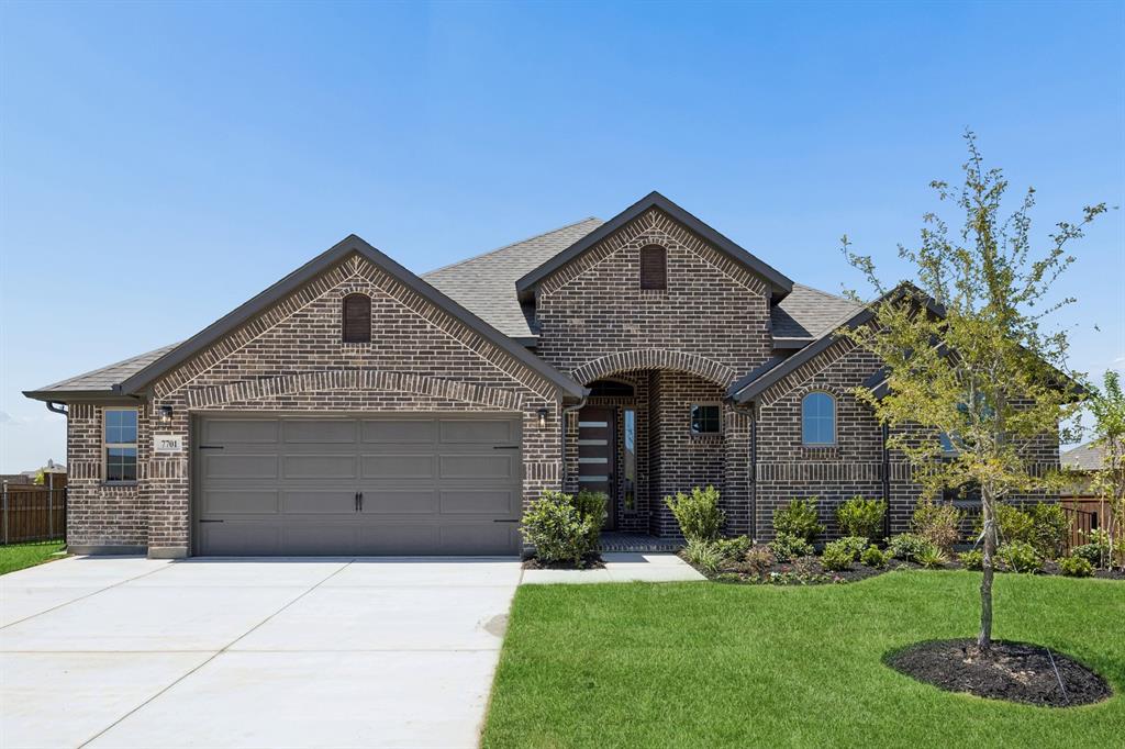 7701 Sheaves Trail — photo