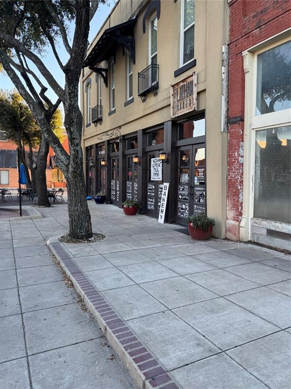 105 N Jackson Street — photo