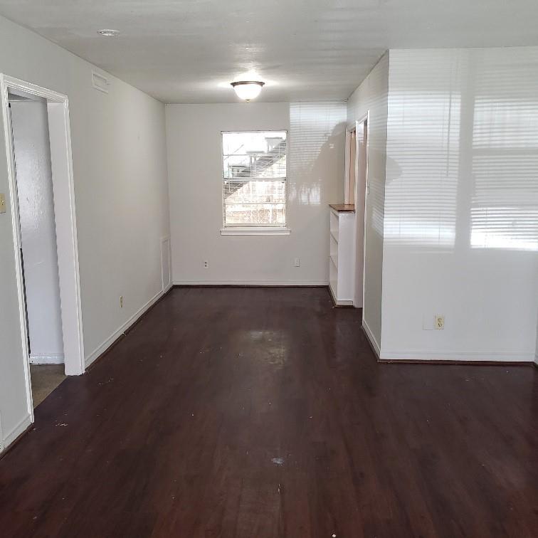 400 Oak Drive 2a — photo