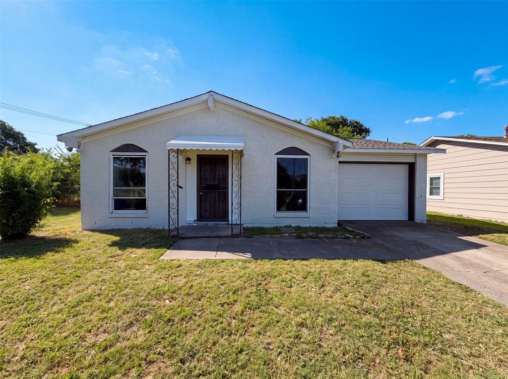 4268 Texas College Drive — photo