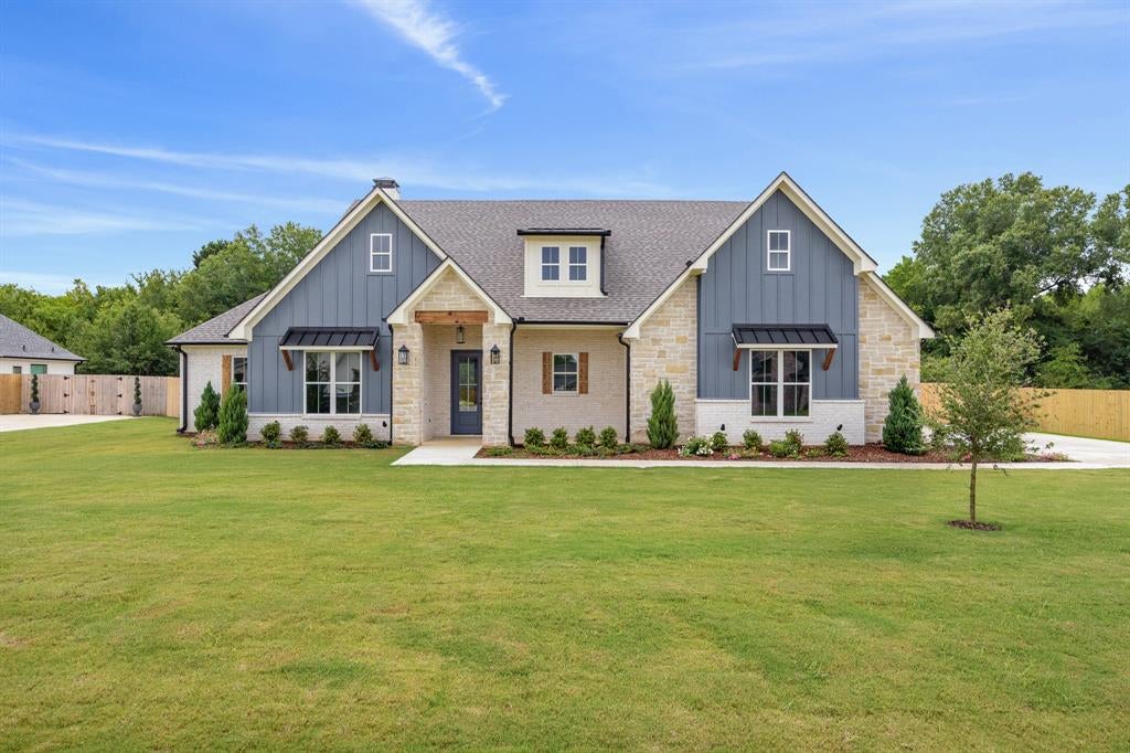 12388 Madison Crossing — photo