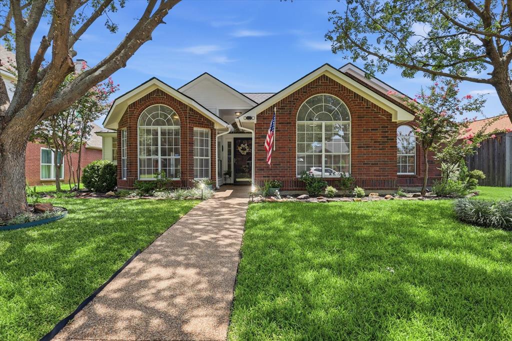 1324 Falcon Drive — photo