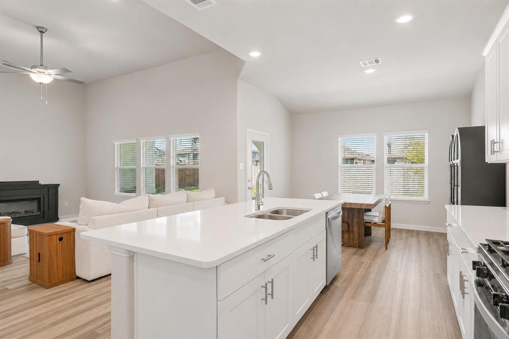 3514 Jb Thomas Drive — photo