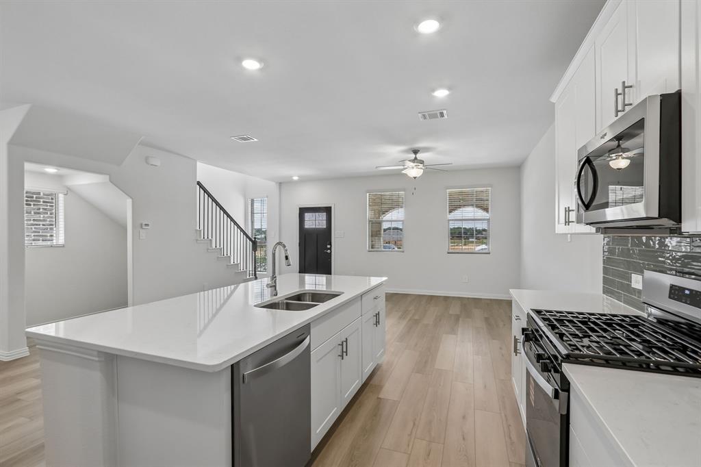 2724 Teton Street — photo