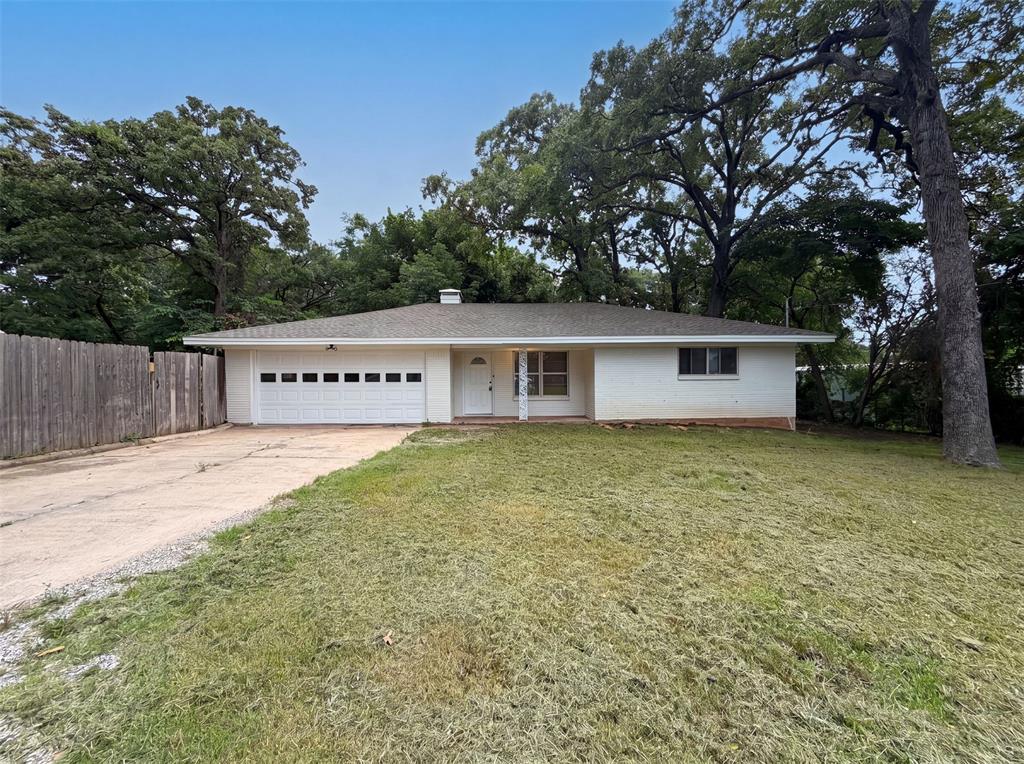 437 Denison Drive — photo