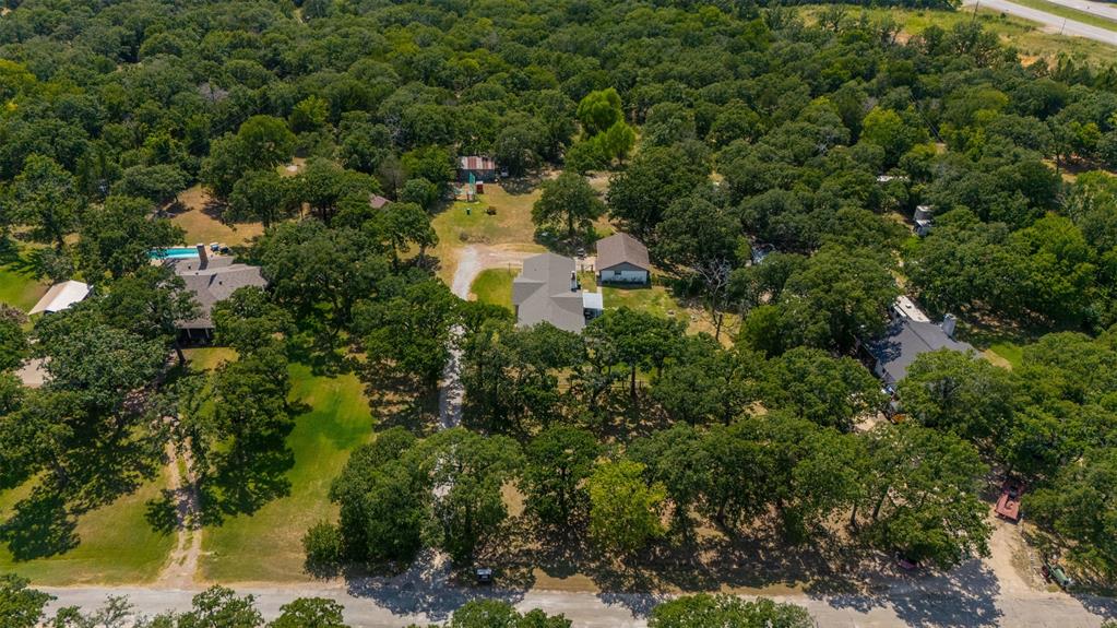 212 Circle Drive — photo