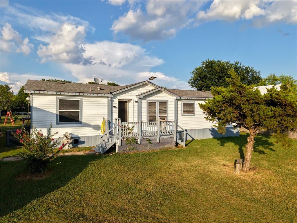 7151 County Road 151 — photo