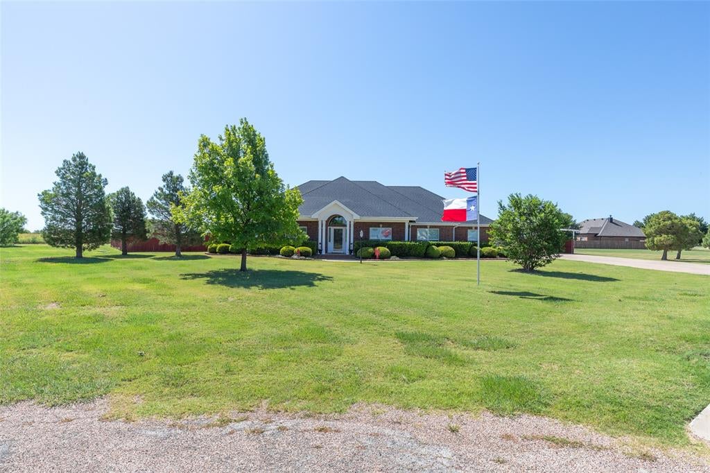 101 Apple Blossom Drive — photo
