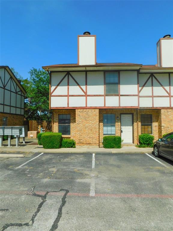1137 Dallas Drive — photo