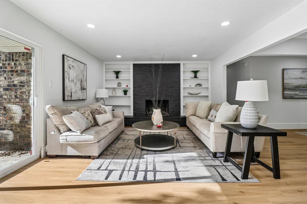 2116 Tamworth Court — photo