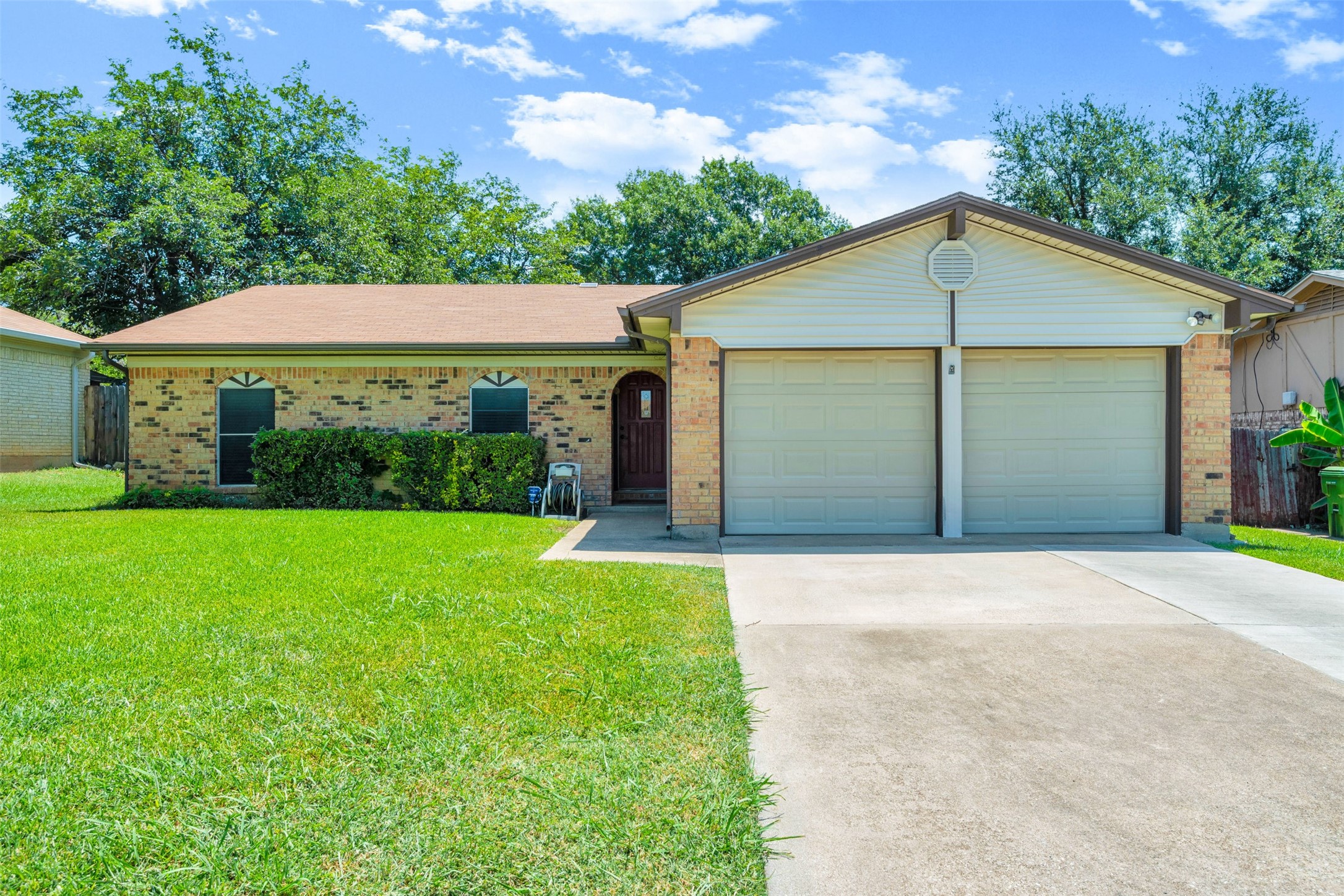 7616 Meadowbrook Drive — photo