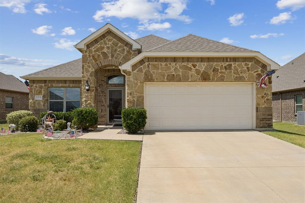 333 Pecos Drive — photo