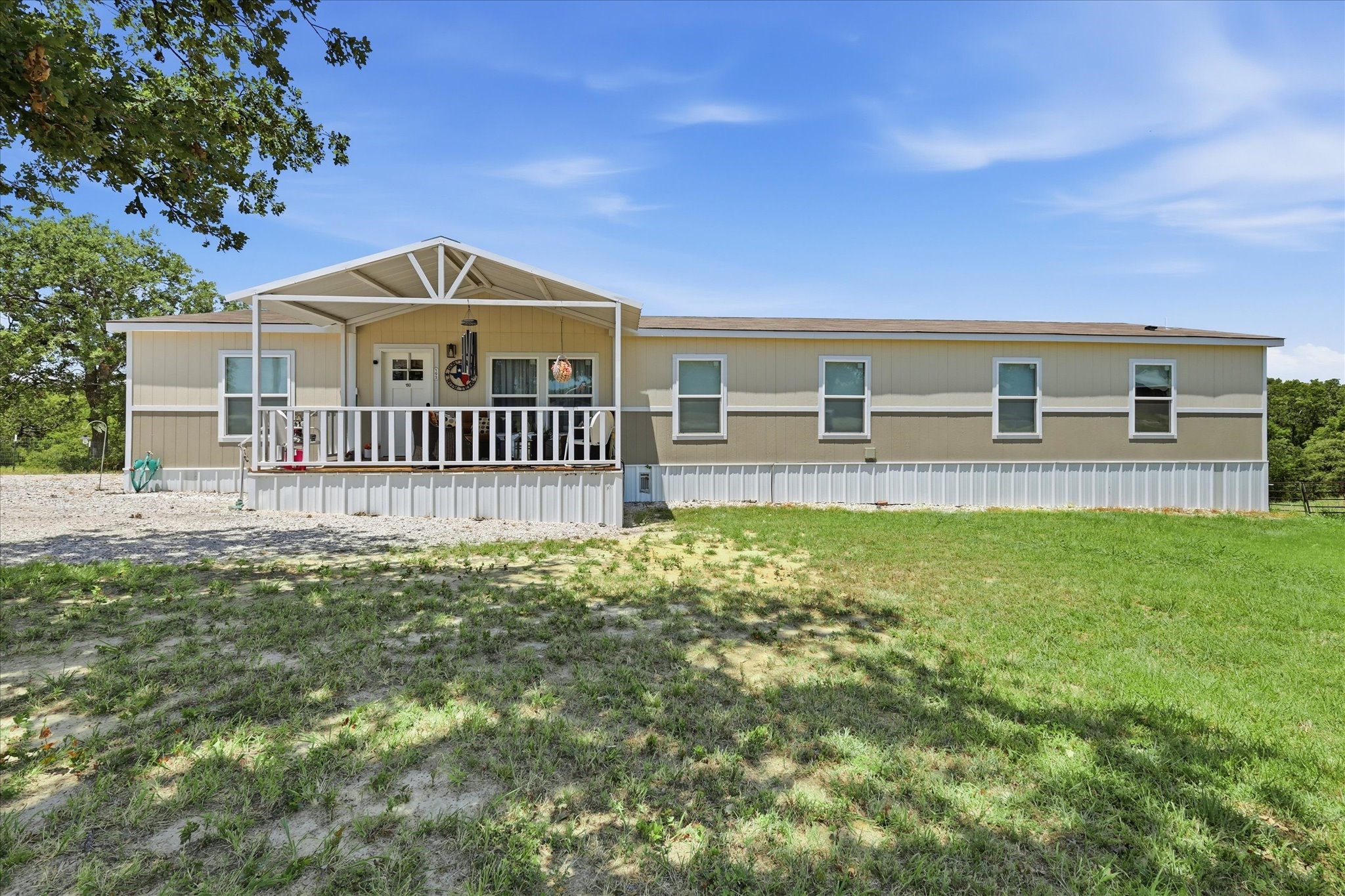193 Firefly Drive, Springtown, TX 76082 — photo 3