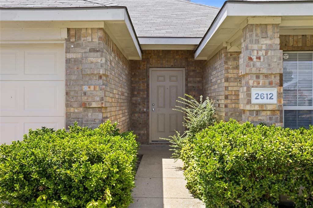 2612 Spencer Circle — photo