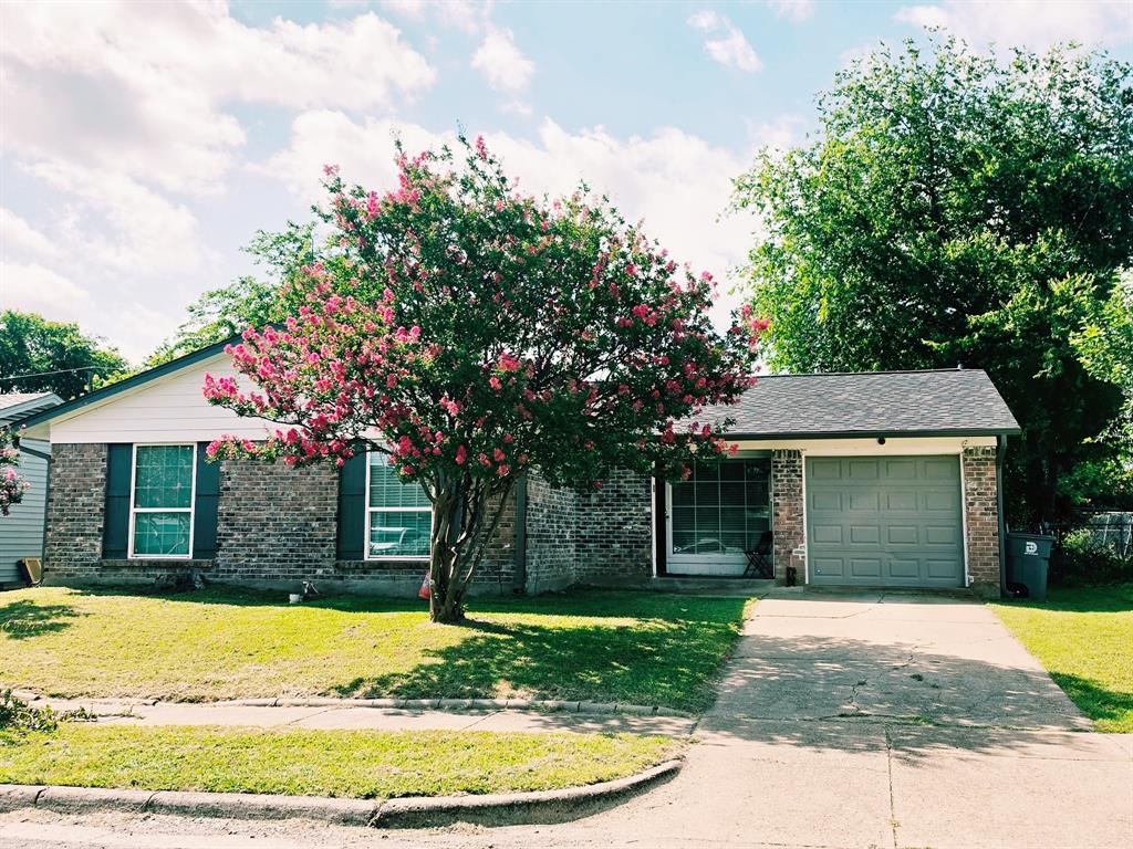 3616 Pacesetter Drive — photo