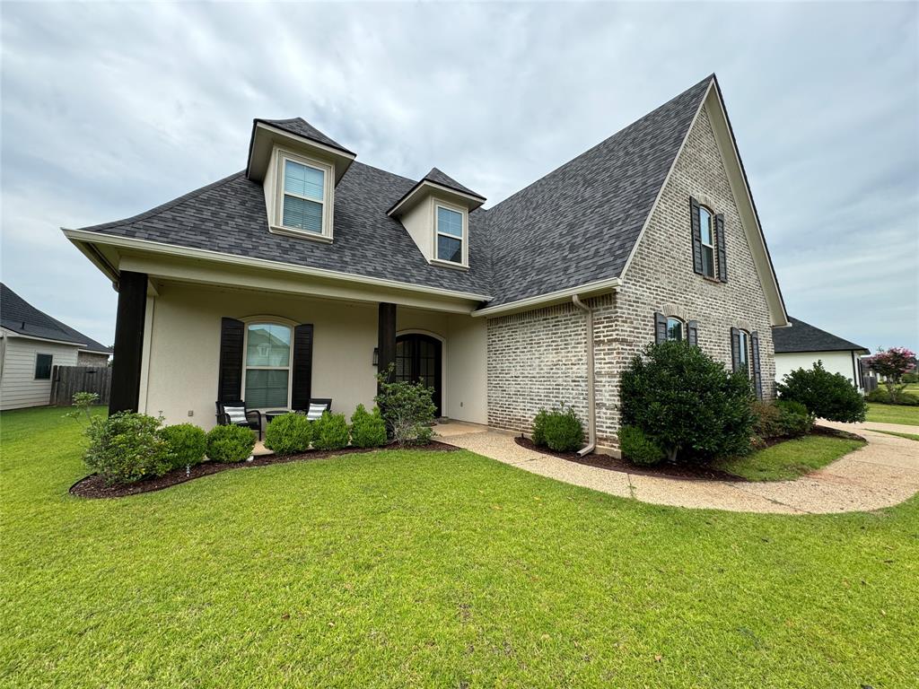 629 Dumaine Drive — photo