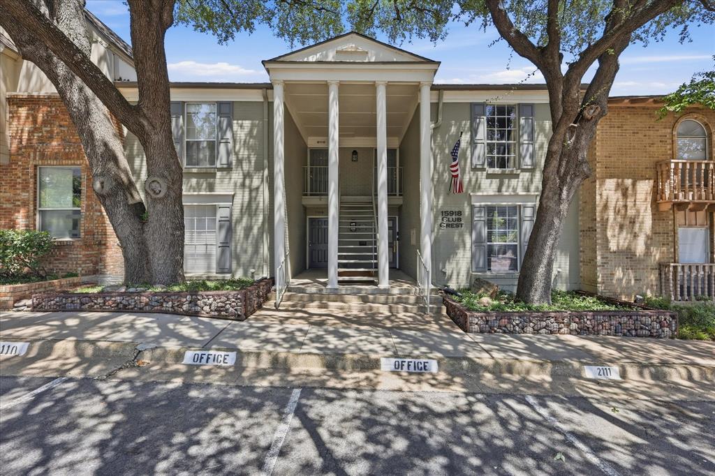 15918 Club Crest Drive 2111 — photo