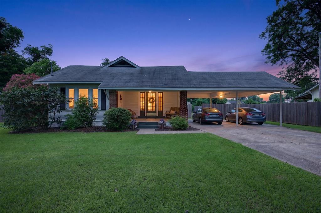 4940 Dixie Garden Drive — photo