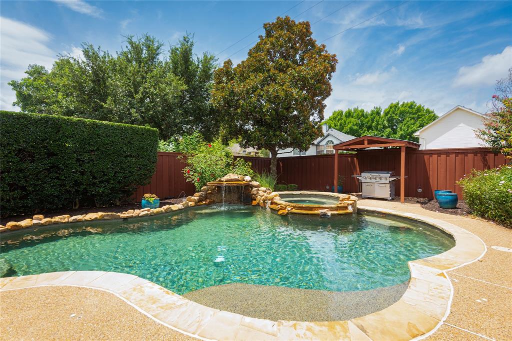620 Sierra Vista — photo