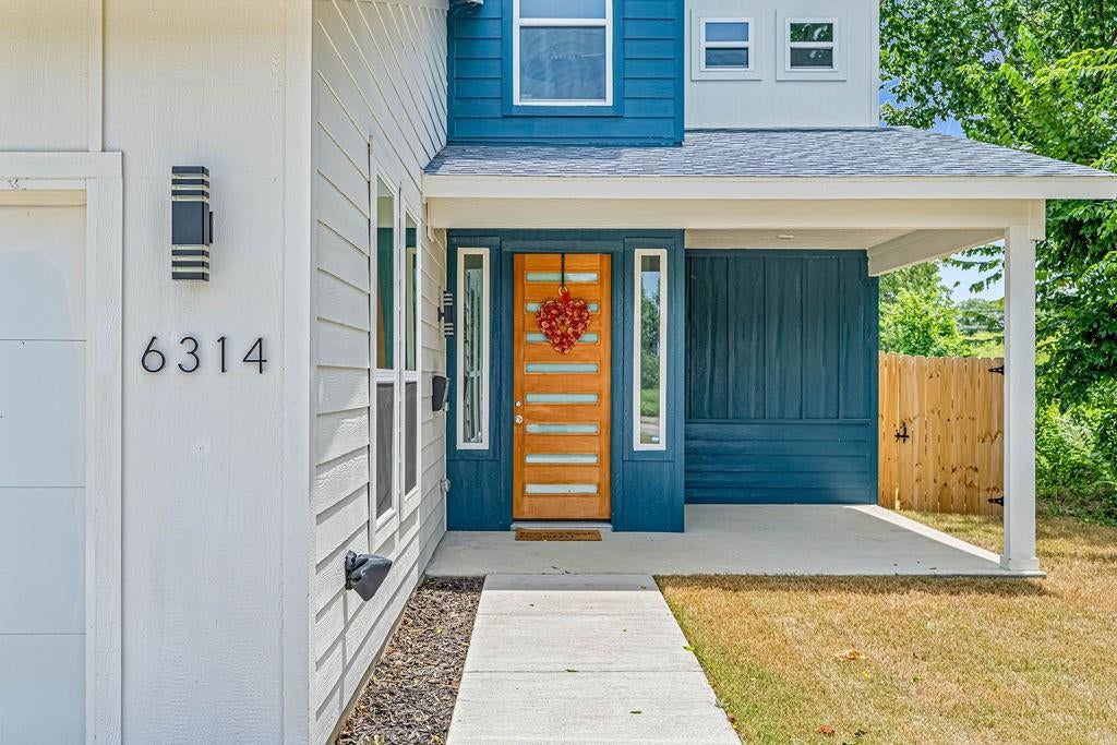 6314 Myrtle Street — photo