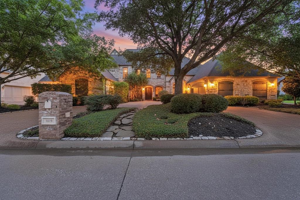 1019 Walnut Falls Circle — photo
