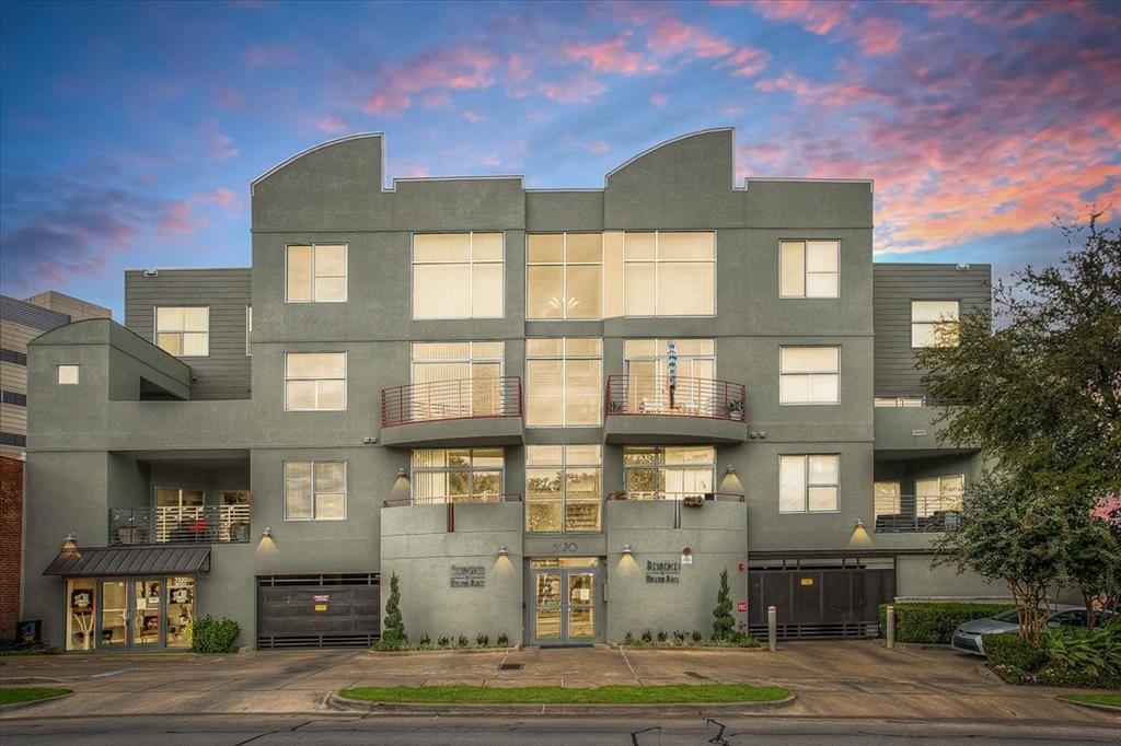 3333 Darcy Street 2102 — photo