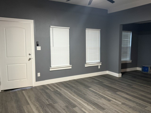405 E Evans Street, Hearne, TX 77859 — photo 3