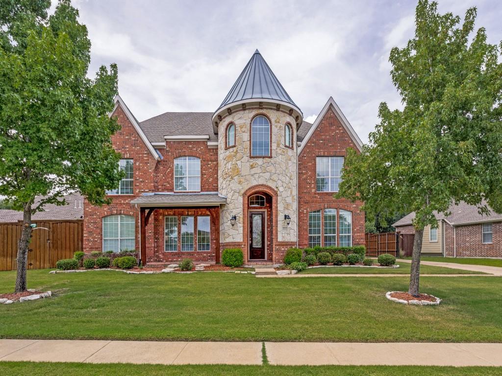 729 Driftwood Drive — photo