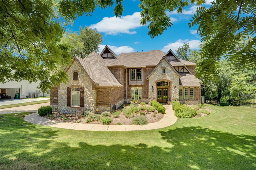 1811 Magic Valley Lane — photo