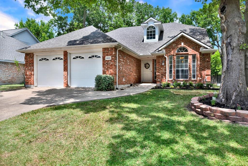 3909 Bermuda Drive — photo