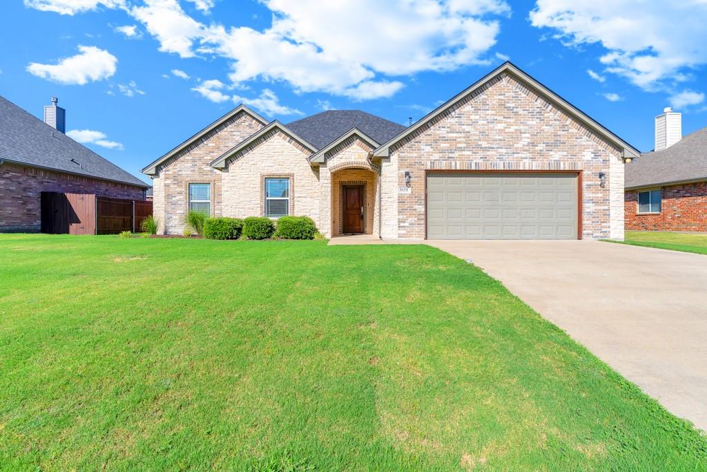 808 Chestnut Grove Drive — photo