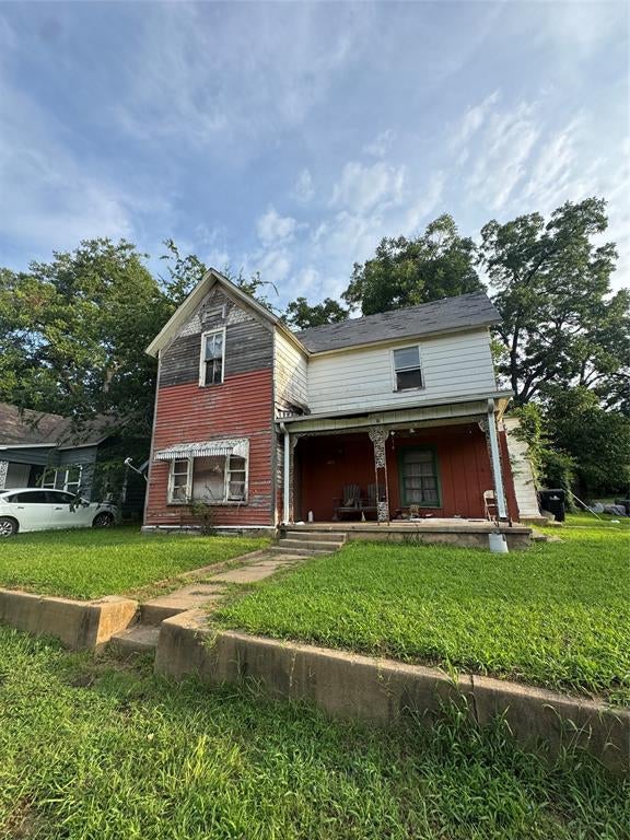 401 W Texas Street — photo