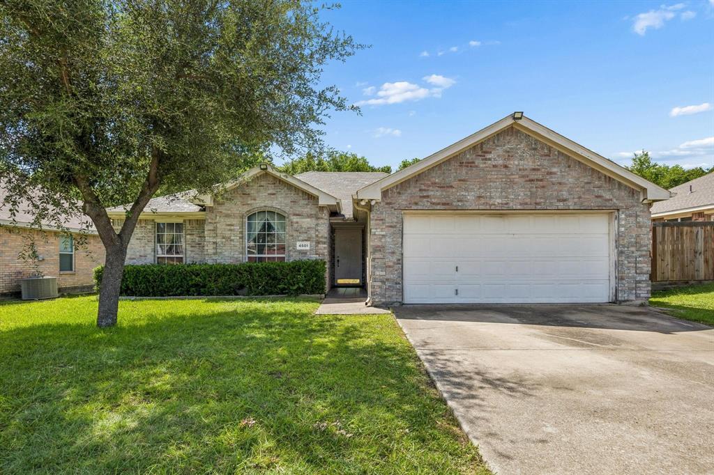 4501 Waterbird Lane — photo