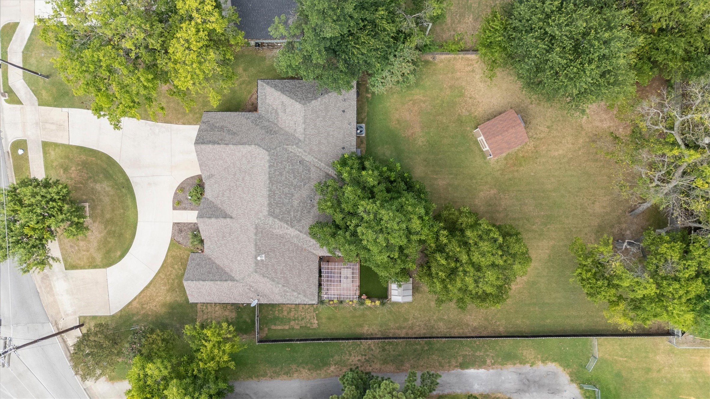 327 Walnut Street, Terrell, TX 75160 — photo 2