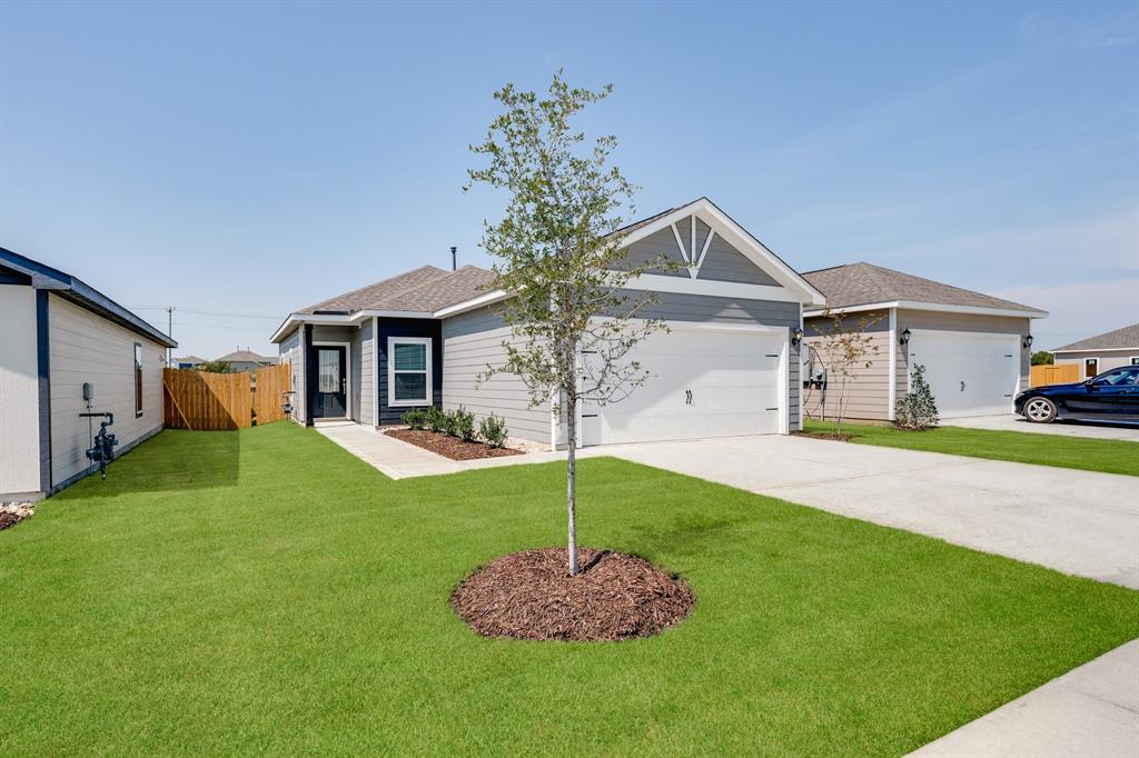 8313 White Wolf Trail — photo