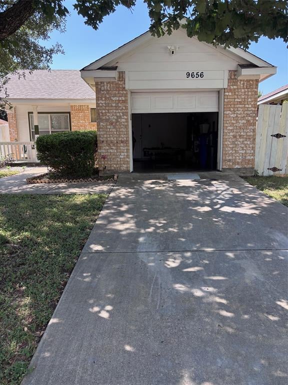 9656 Stonewood Drive — photo