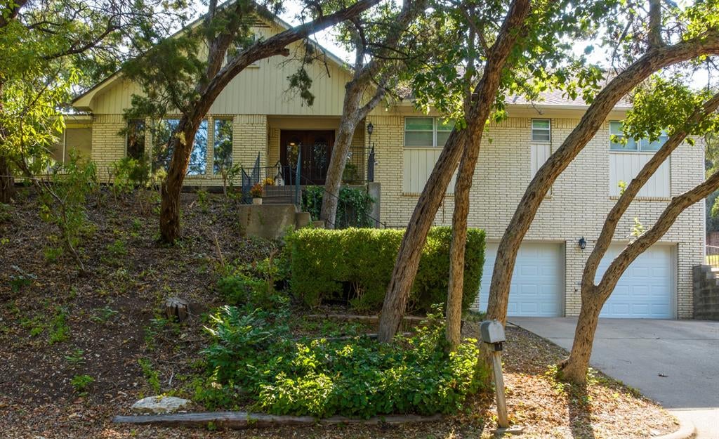 2621 Arroyo Road — photo