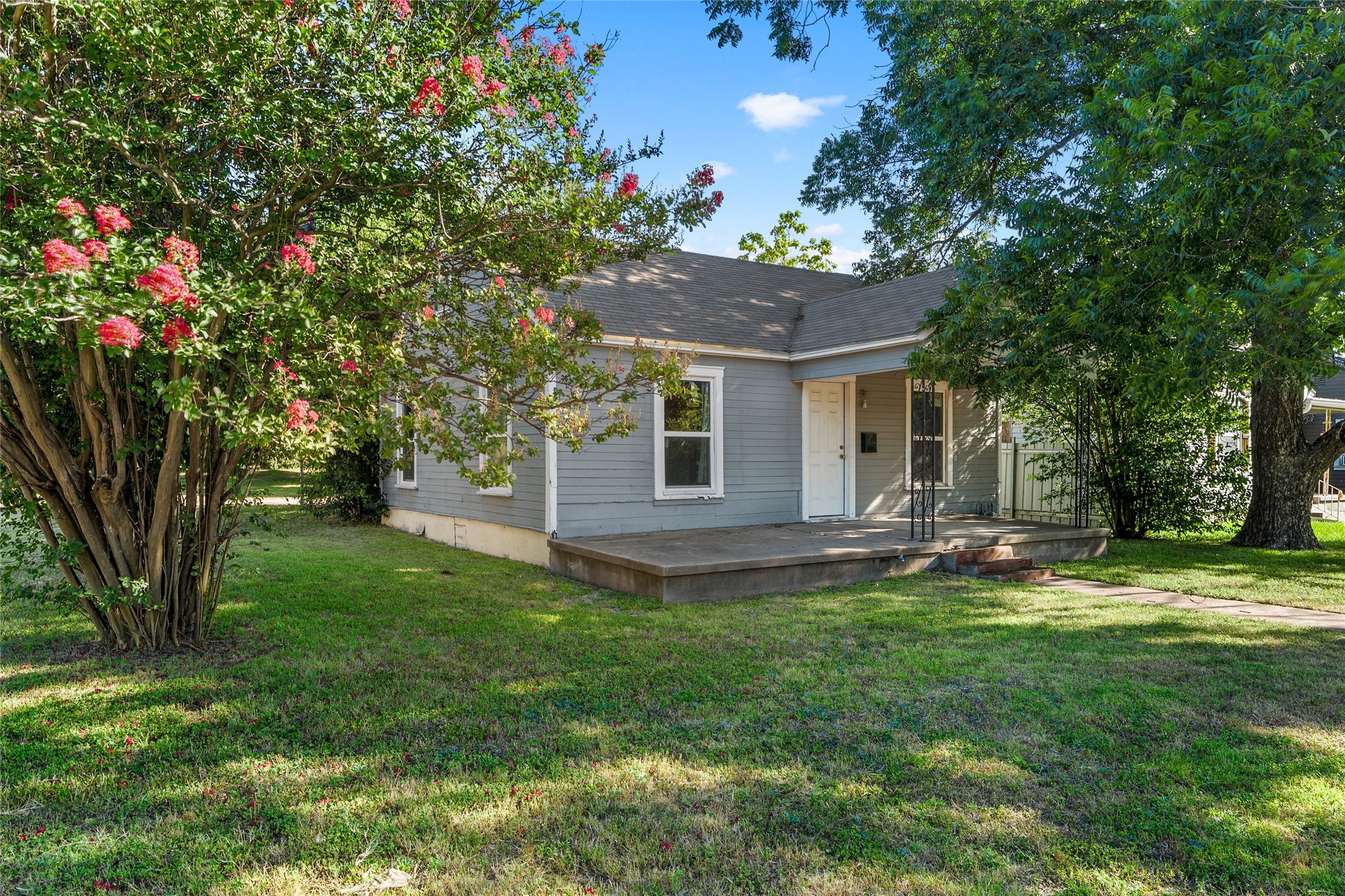 2225 Mitchell Avenue, Waco, TX 76708 — photo 3