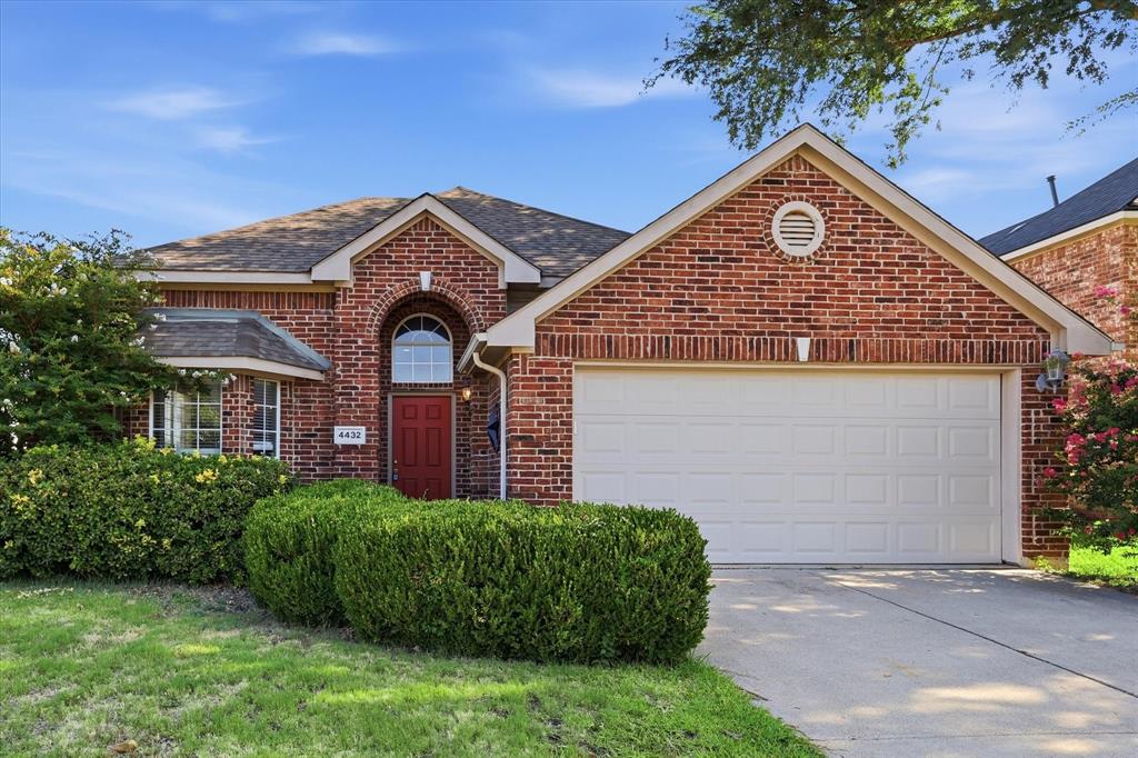 4432 Spanish Oak Circle — photo