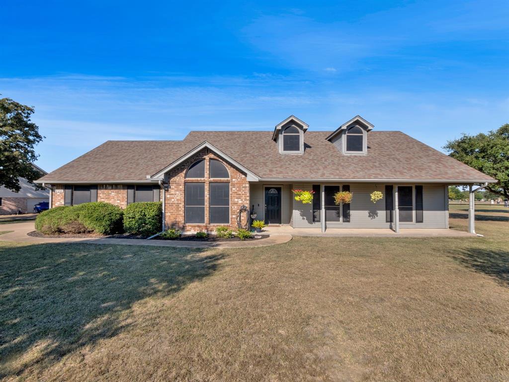 1020 Oak Hollow Lane — photo