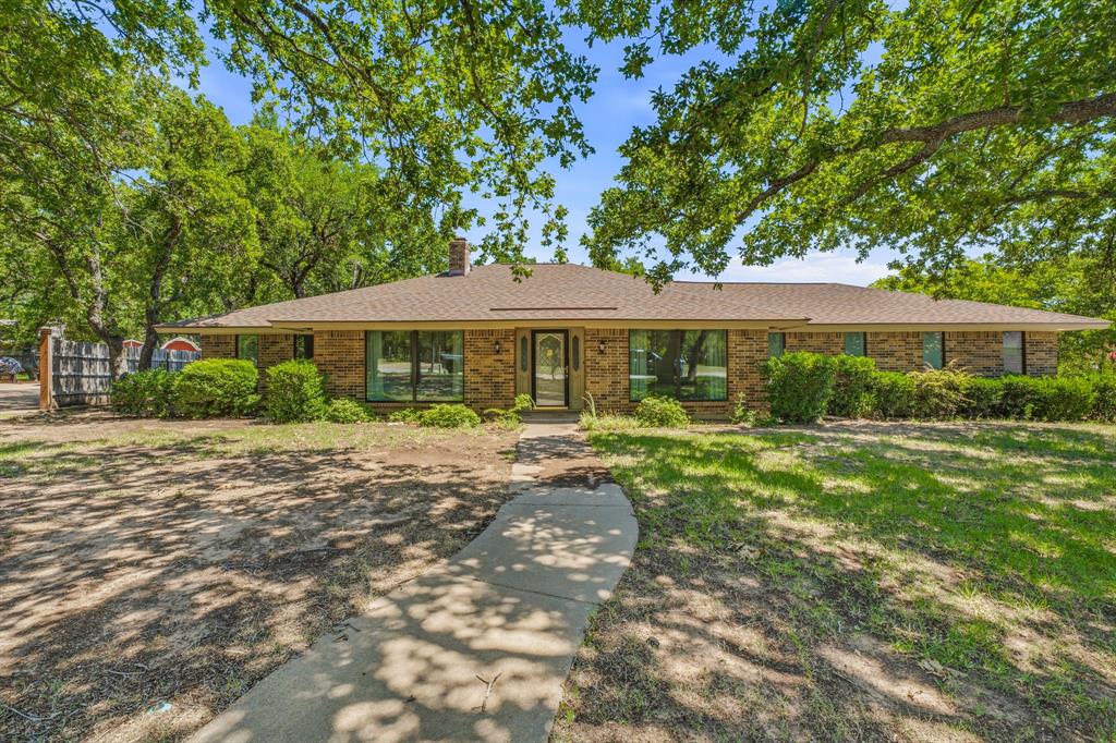 1513 Mimosa Circle — photo