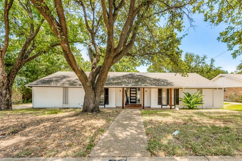 317 Cedar Creek Court — photo
