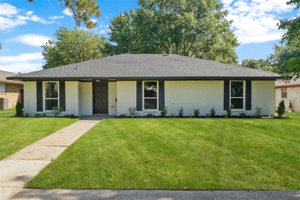 1441 Evergreen Drive — photo