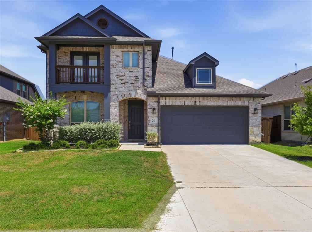 201 Sweetwater Drive — photo